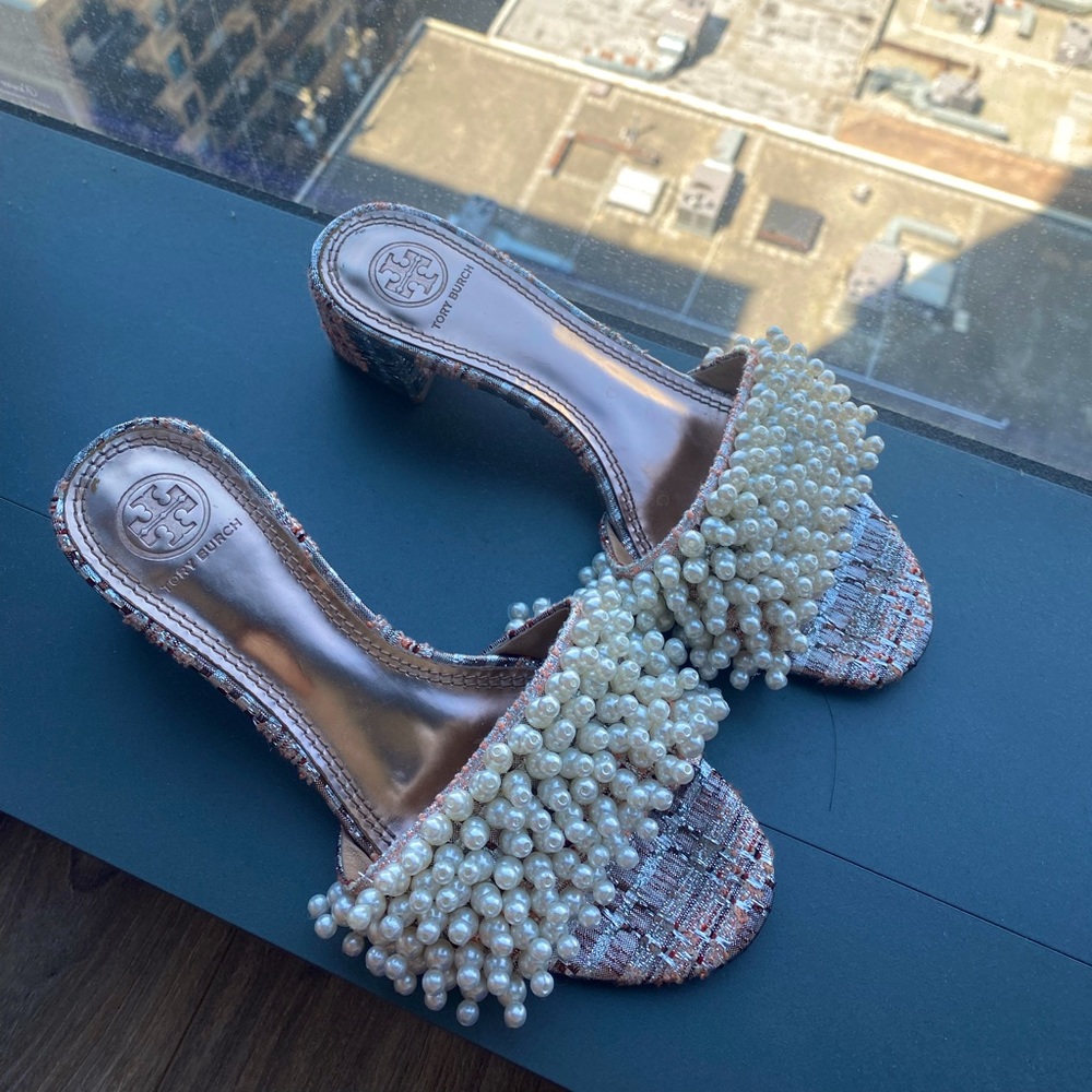 Tory Burch pearl sandals in great condition!